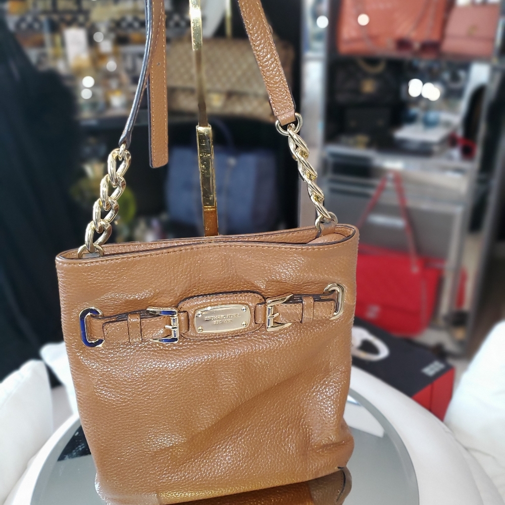 Michael Kors Crossbody PURSE ONLY